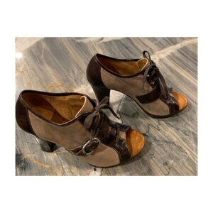 NAYA Tan Suede & Brown Leather Spectator Lace Up Platform Peep Toe Heels Sz 9M